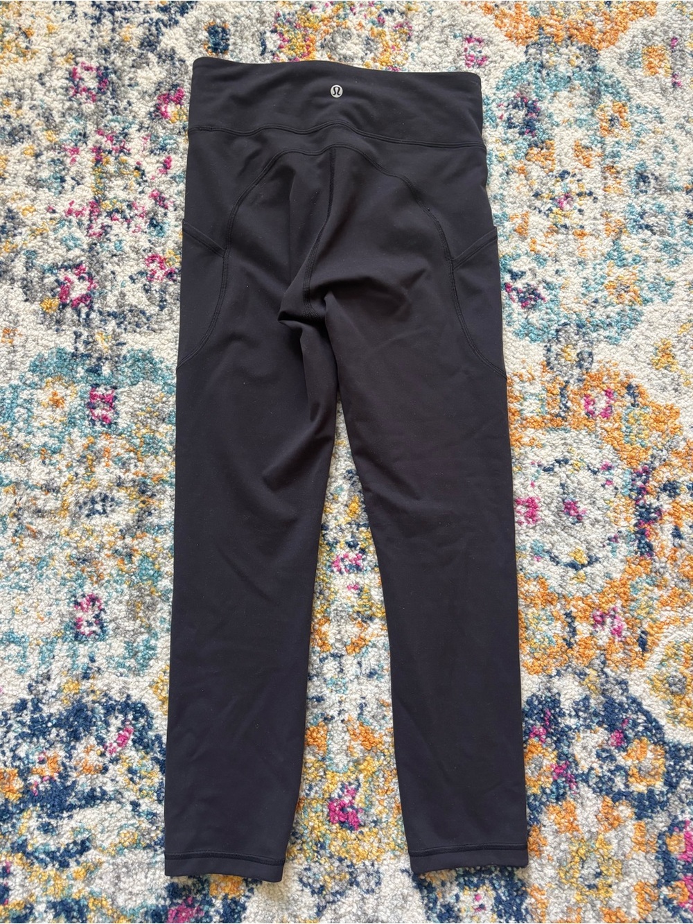 Lululemon Invigorate High-Rise Crop 23" in Black Womens size 6